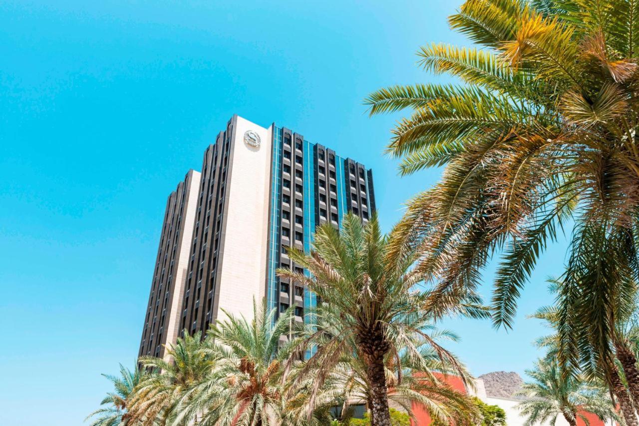 Sheraton Oman Hotel Muscat Exterior photo The hotel in 2016