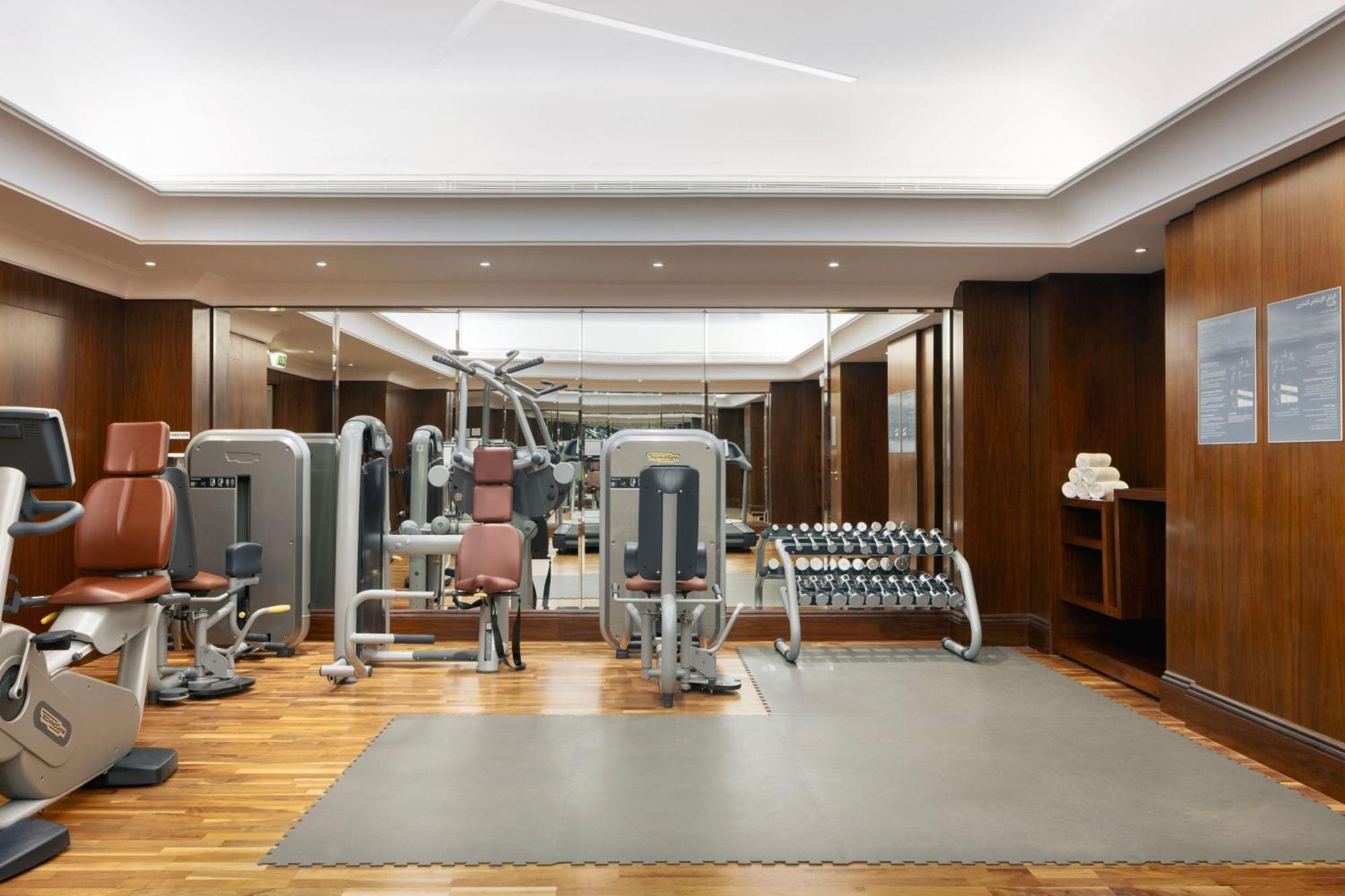 Sheraton Oman Hotel Muscat Exterior photo The gym at the Mandarin Oriental, Munich