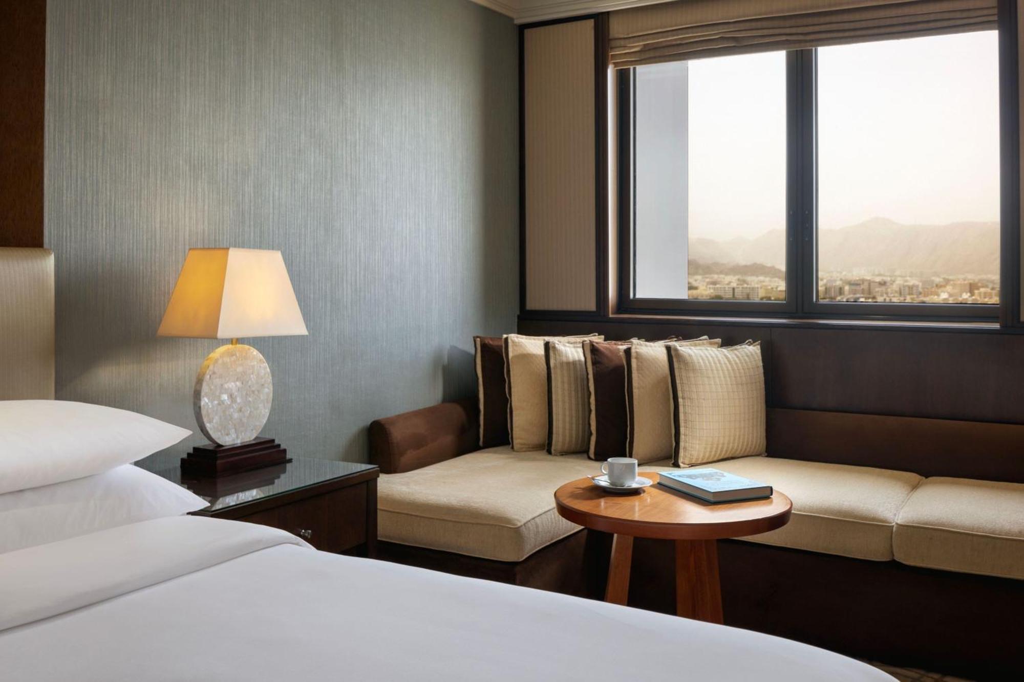 Sheraton Oman Hotel Muscat Exterior photo A room at the hotel